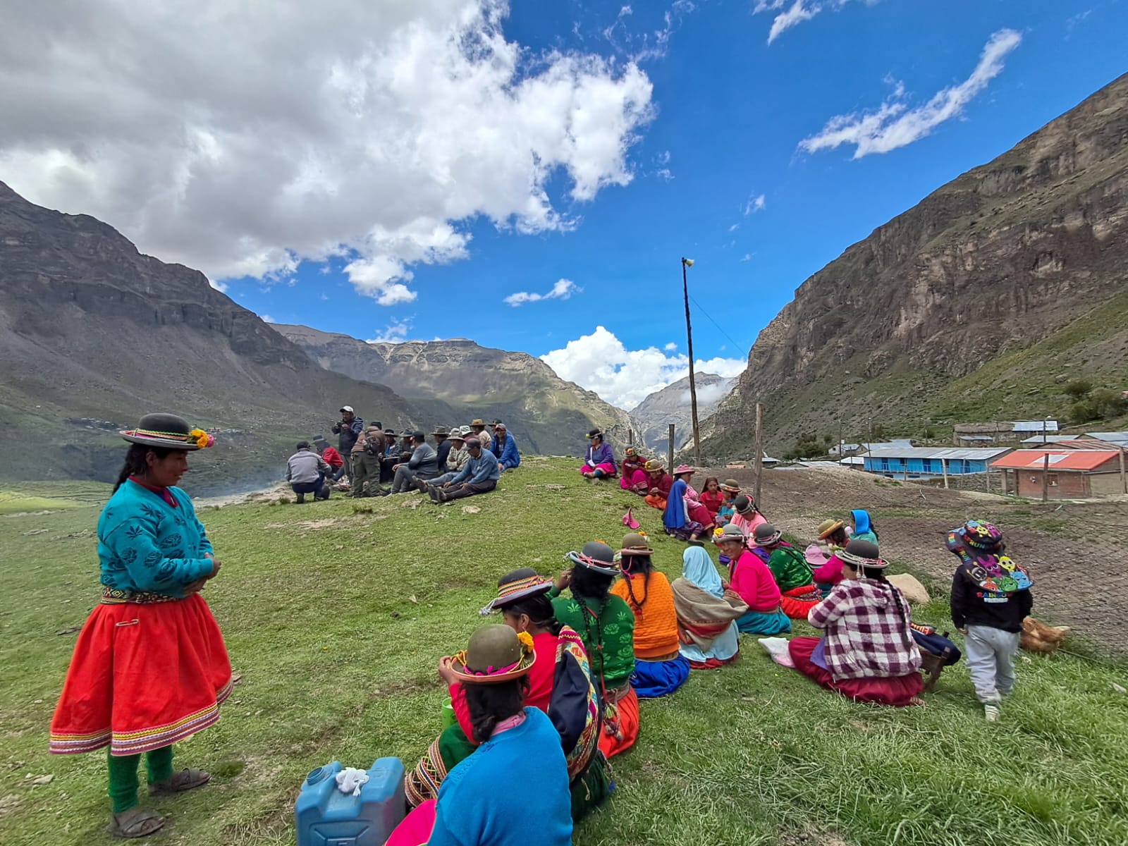 Tejiendo resiliencia desde los territorios altoandinos:  36 organizaciones locales avanzan en el diseño de sus Iniciativas Locales