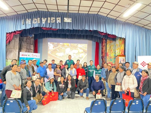 En Urubamba se fortalecen capacidades de productores y productoras de granos andinos para la competitividad