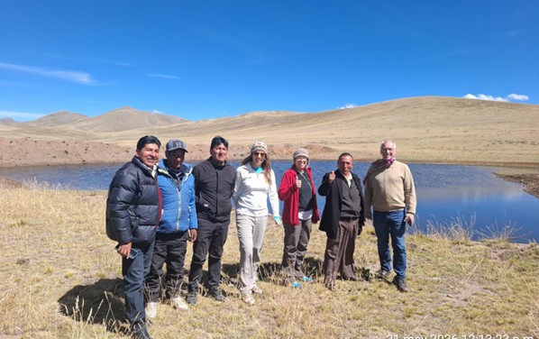 Representantes de la cooperación alemana conocieron iniciativa local en Puno que une agua, alpacas y resiliencia climática