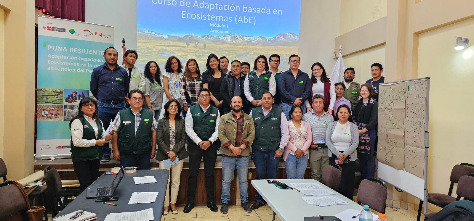 Promoviendo la Adaptación Basada en Ecosistemas (AbE) a especialistas de MIDAGRI y SERNANP