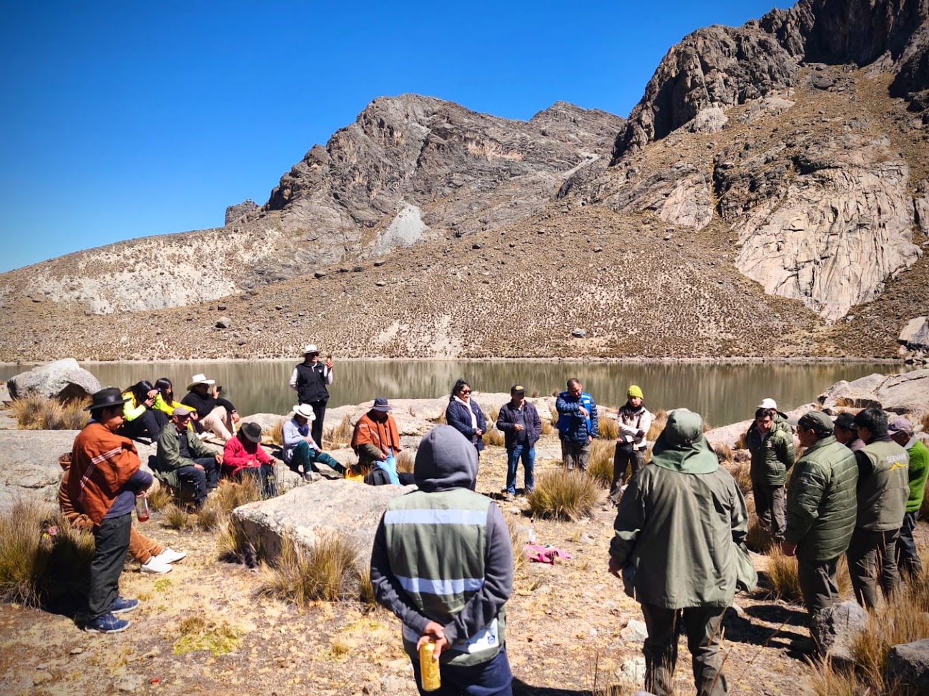 Desde el territorio: aprendizajes y propuestas para fortalecer los MERESE-H en Yauyos